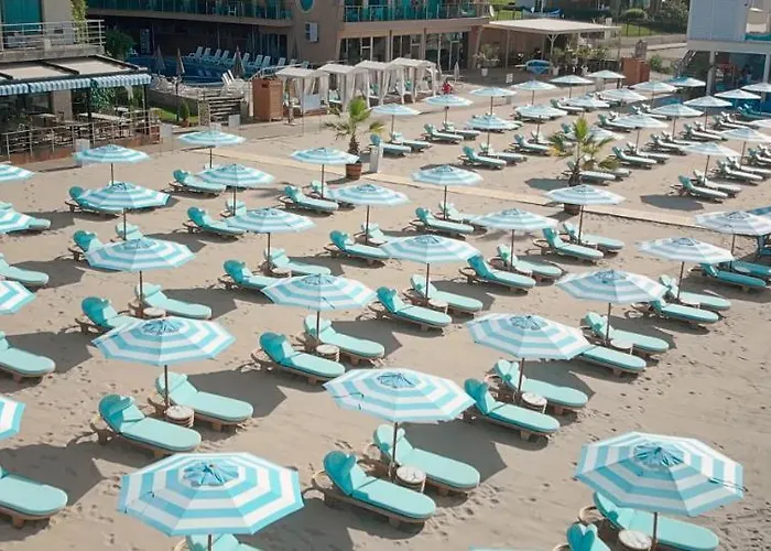 Apartment Beachfront By Marty's Sunny Beach