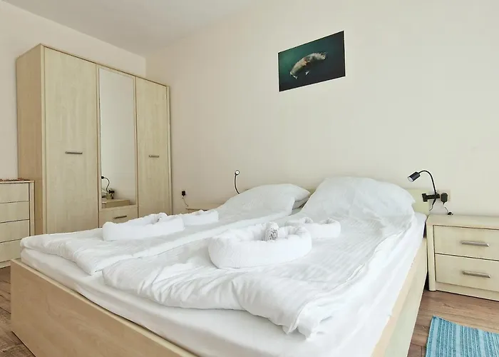 Beachfront By Marty's * Солнечный берег