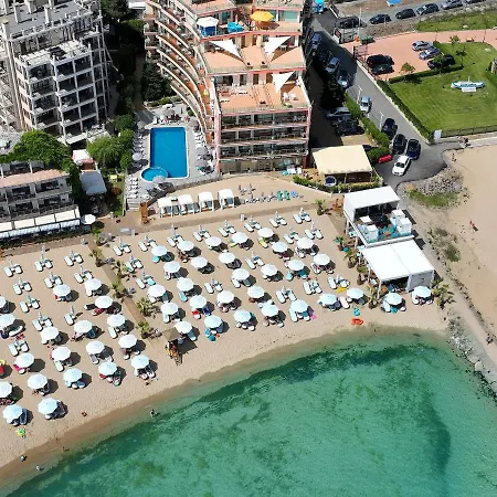 Beachfront By Marty's *